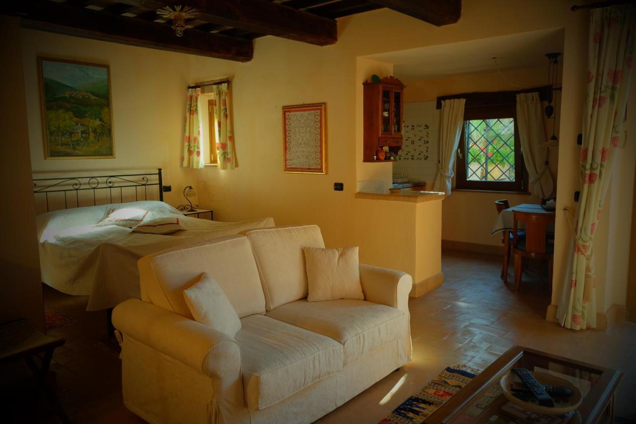 Fonte Magia Bed and Breakfast Castel de' Fiori Exteriör bild