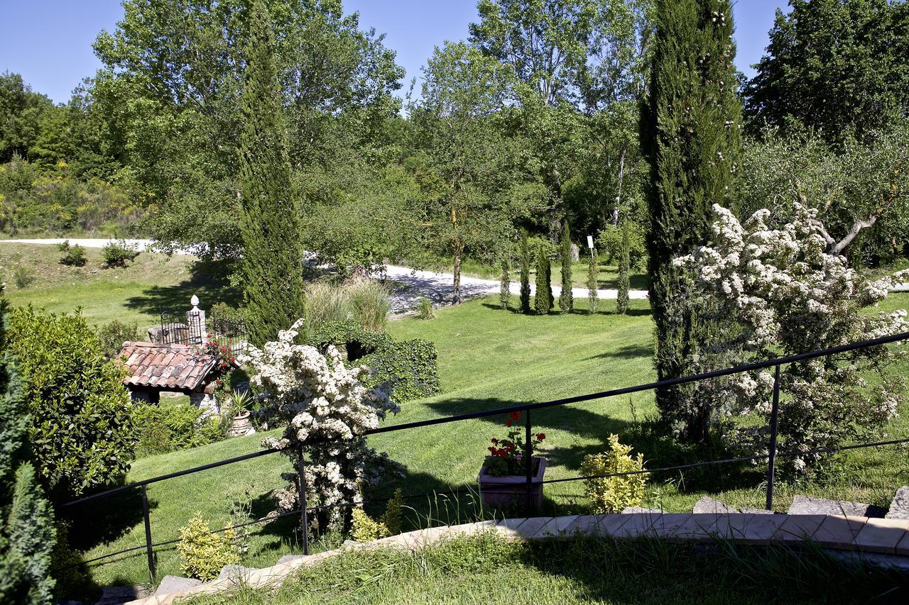 Fonte Magia Bed and Breakfast Castel de' Fiori Exteriör bild